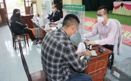 Ph&ograve;ng giao dịch Ng&acirc;n h&agrave;ng CSXH huyện Th&aacute;i Thụy Hiệu quả từ c&aacute;c điểm giao dịch x&atilde;