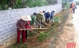 Thanh H&oacute;a: Đảng vi&ecirc;n gương mẫu, Nh&acirc;n d&acirc;n đồng thuận trong x&acirc;y dựng n&ocirc;ng th&ocirc;n mới