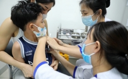 Cần ti&ecirc;m vaccine kịp thời để khống chế nhiều bệnh truyền nhiễm