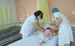 Cẩn trọng với bệnh c&uacute;m m&ugrave;a ở trẻ em