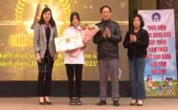 H&ocirc;̣i thi rung chu&ocirc;ng vàng &ldquo;Tìm hi&ecirc;̉u ki&ecirc;́n thức v&ecirc;̀ d&acirc;n s&ocirc;́, sức khỏe sinh sản vị thành ni&ecirc;n, thanh ni&ecirc;n&rdquo;