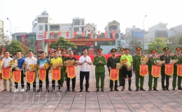 Khai mạc giải b&oacute;ng đ&aacute; c&aacute;c c&acirc;u lạc bộ C&ocirc;ng an tỉnh mở rộng năm 2023