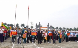 1.100 VĐV tham gia ng&agrave;y chạy Olympic v&igrave; sức khỏe to&agrave;n d&acirc;n huyện Quỳnh Phụ