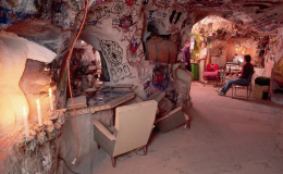  Gh&eacute; thăm thị trấn ngầm dưới l&ograve;ng đất, nơi sinh sống của 1.000 người