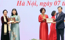 Hai nh&agrave; khoa học thắng giải Kovalevskaia 2023