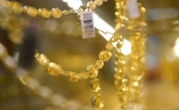 Mỗi lượng v&agrave;ng quay đầu giảm cả triệu đồng