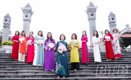 &Aacute;o d&agrave;i - n&eacute;t đẹp văn h&oacute;a truyền thống của phụ nữ Việt Nam