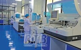 Ph&aacute;t triển nh&acirc;n lực, n&acirc;ng chất lượng kh&aacute;m chữa bệnh