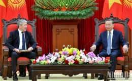 Tổng B&iacute; thư T&ocirc; L&acirc;m tiếp Thủ tướng Kyrgyzstan Adylbek Kasymaliev