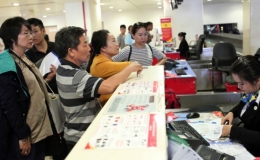 C&aacute;c h&atilde;ng h&agrave;ng kh&ocirc;ng đồng loạt tăng ph&iacute; từ 1/4