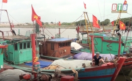 Xăng dầu tăng gi&aacute; - nhọc nhằn nghề c&aacute;