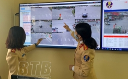  360 trường hợp bị phạt &ldquo;nguội&rdquo; sau 1 th&aacute;ng triển khai