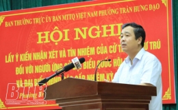 Đồng ch&iacute; Ng&ocirc; Đ&ocirc;ng Hải, Ủy vi&ecirc;n Ban Chấp h&agrave;nh Trung ương Đảng, B&iacute; thư Tỉnh ủy c&ugrave;ng 7 đồng ch&iacute; cư tr&uacute; tại tổ 8, phường Trần Hưng Đạo được t&iacute;n nhiệm ứng cử đại biểu Quốc hội kh&oacute;a XV v&agrave; đại biểu HĐND c&aacute;c cấp nhiệm kỳ 2021 - 2026