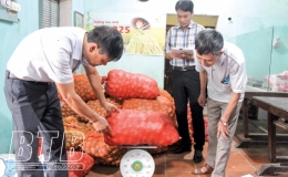 HTXNN x&atilde; Nguy&ecirc;n X&aacute;: &ldquo;B&agrave; đỡ&rdquo; của n&ocirc;ng d&acirc;n