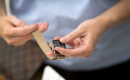 Apple Watch v&agrave; iPhone sẽ c&oacute; kết nối vệ tinh