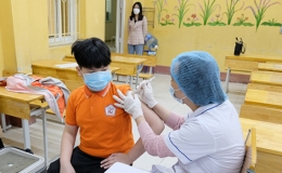 Chiều 30/4: Cập nhật mới nhất về ti&ecirc;m vaccine ph&ograve;ng COVID-19 cho trẻ từ 5 - dưới 12 tuổi