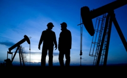 Gi&aacute; dầu mất mốc 100 USD/th&ugrave;ng