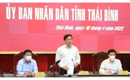 UBND tỉnh nghe v&agrave; cho &yacute; kiến về một số nội dung