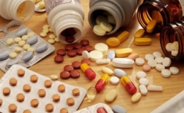 Bộ Y tế đ&atilde; gia hạn hơn 10.350 thuốc, nguy&ecirc;n liệu l&agrave;m thuốc, vaccine v&agrave; sinh phẩm y tế