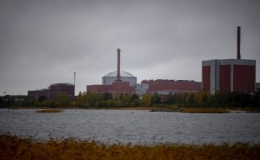 L&ograve; phản ứng hạt nh&acirc;n lớn nhất ch&acirc;u &Acirc;u đi v&agrave;o hoạt động