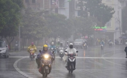 Mưa ph&ugrave;n v&agrave; sương m&ugrave; tiếp diễn ở Bắc Bộ