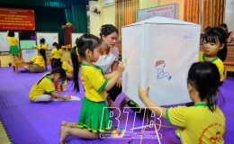 Th&agrave;nh phố: Tổ chức hội nghị chuy&ecirc;n đề &ldquo;X&acirc;y dựng trường mầm non lấy trẻ l&agrave;m trung t&acirc;m&rdquo;   