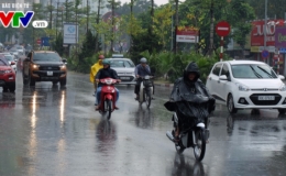 Tối 28-29/4, kh&ocirc;ng kh&iacute; lạnh g&acirc;y mưa tại Bắc Bộ, Bắc Trung Bộ