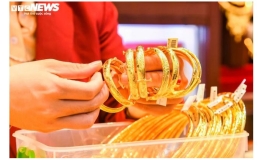 16.800 lượng v&agrave;ng miếng được đấu thầu s&aacute;ng nay: Gi&aacute; v&agrave;ng trong nước hạ nhiệt?
