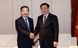 Chủ tịch Quốc hội tiếp c&aacute;c tập đo&agrave;n lớn của Trung Quốc tại th&agrave;nh phố Thượng Hải