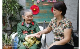 Chuyện t&igrave;nh y&ecirc;u  của người chiến sĩ Điện Bi&ecirc;n Phủ