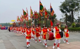 Độc đ&aacute;o nghi lễ rước kiệu về Đền H&ugrave;ng