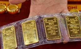 Gi&aacute; v&agrave;ng tiếp tục tăng