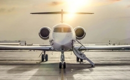 Gi&aacute; v&eacute; m&aacute;y bay dịp lễ 30/4 - 1/5 tăng cao