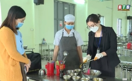 Ph&ograve;ng ngừa ngộ độc thực phẩm tại bếp ăn tập thể        