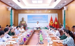 Trường ph&aacute;i đối ngoại v&agrave; ngoại giao rất đặc sắc v&agrave; độc đ&aacute;o của thời đại Hồ Ch&iacute; Minh