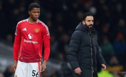 Amorim đưa ra quyết định mạo hiểm tại Ngoại hạng Anh