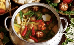 B&iacute; quyết 'ba tầng hương' để m&oacute;n ăn ngon như nh&agrave; h&agrave;ng