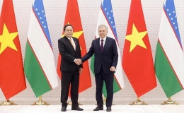 Chủ tịch Quốc hội Trần Thanh Mẫn hội kiến Tổng thống Uzbekistan