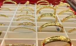 Gi&aacute; v&agrave;ng tăng mạnh trở lại, vượt mốc 120 triệu đồng/lượng