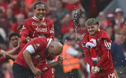 Liverpool v&ocirc; địch Ngoại hạng Anh sớm 4 v&ograve;ng