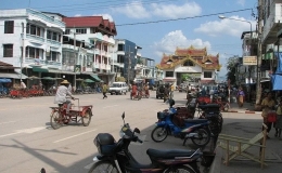 Th&ecirc;m 221 c&ocirc;ng d&acirc;n Việt Nam từ Myanmar về nước an to&agrave;n