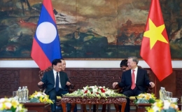 Tổng B&iacute; thư T&ocirc; L&acirc;m hội kiến Tổng B&iacute; thư, Chủ tịch nước L&agrave;o Thongloun Sisoulith