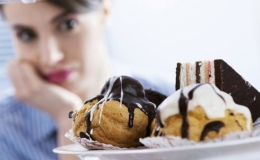 Một số thực phẩm để kiềm chế sự th&egrave;m ăn cho những người lu&ocirc;n đ&oacute;i