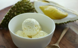 C&aacute;ch l&agrave;m kem sầu ri&ecirc;ng m&aacute;t lạnh, đập tan n&oacute;ng bức