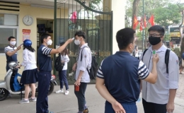 Gần 98% học sinh THCS, THPT đi học trở lại