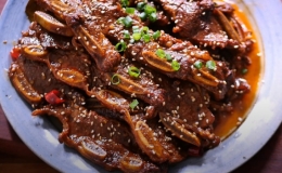 C&aacute;ch l&agrave;m sườn b&ograve; kho nước tương ngon chuẩn vị