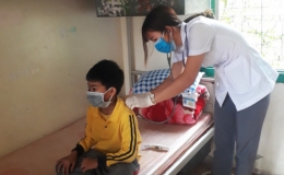 Chăm s&oacute;c, hỗ trợ kịp thời trẻ bị ảnh hưởng bởi dịch Covid-19