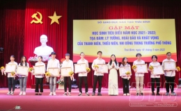 500 học sinh ti&ecirc;u biểu năm học 2021-2022 được tuy&ecirc;n dương, khen thưởng