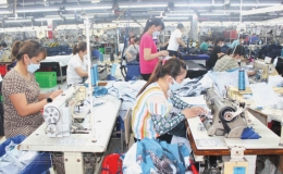 Chuyển đổi số trong ng&agrave;nh ng&acirc;n h&agrave;ng