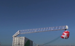 Diều thu năng lượng gi&oacute; từ độ cao 400m